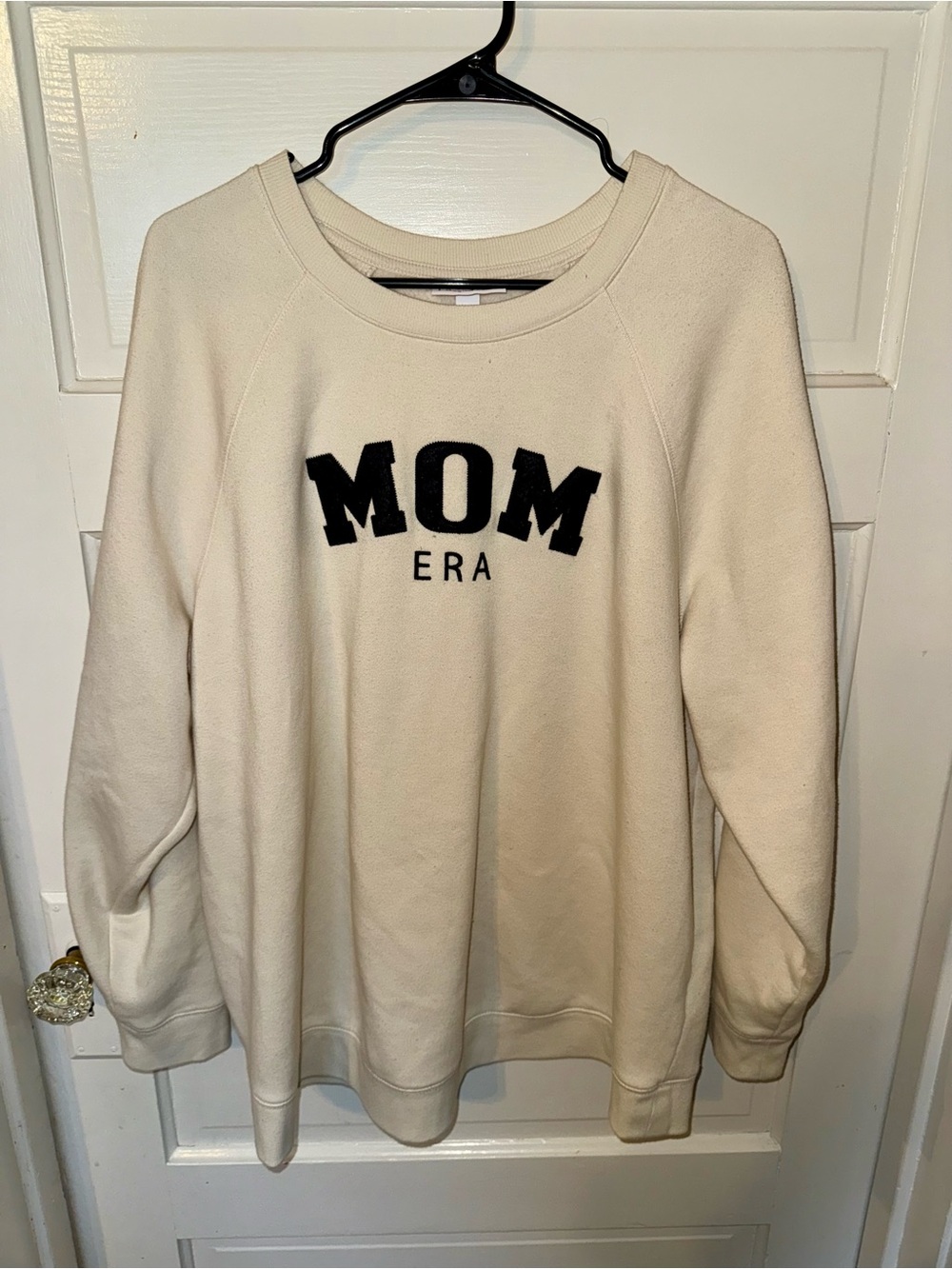 Isabel Maternity by Ingrid + isabel xxl MOM ERA Crewneck Sweatshirt in Cream